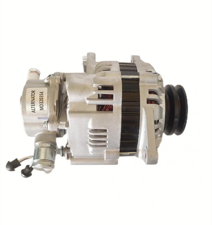 Alternateur automatique en acier MN137866 MD320354 de démarreur de 14V 90A 3